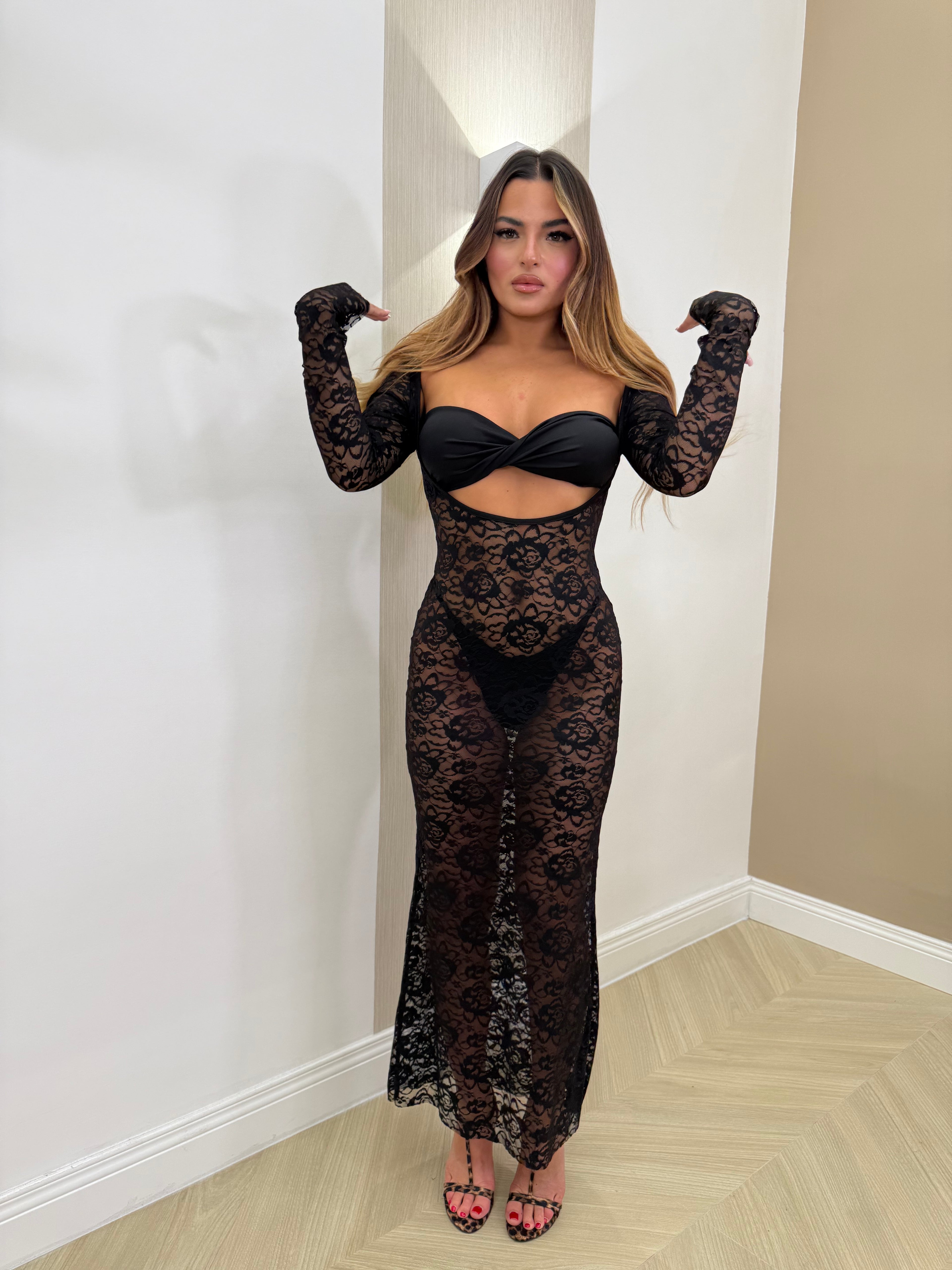 Set Costume Aura
