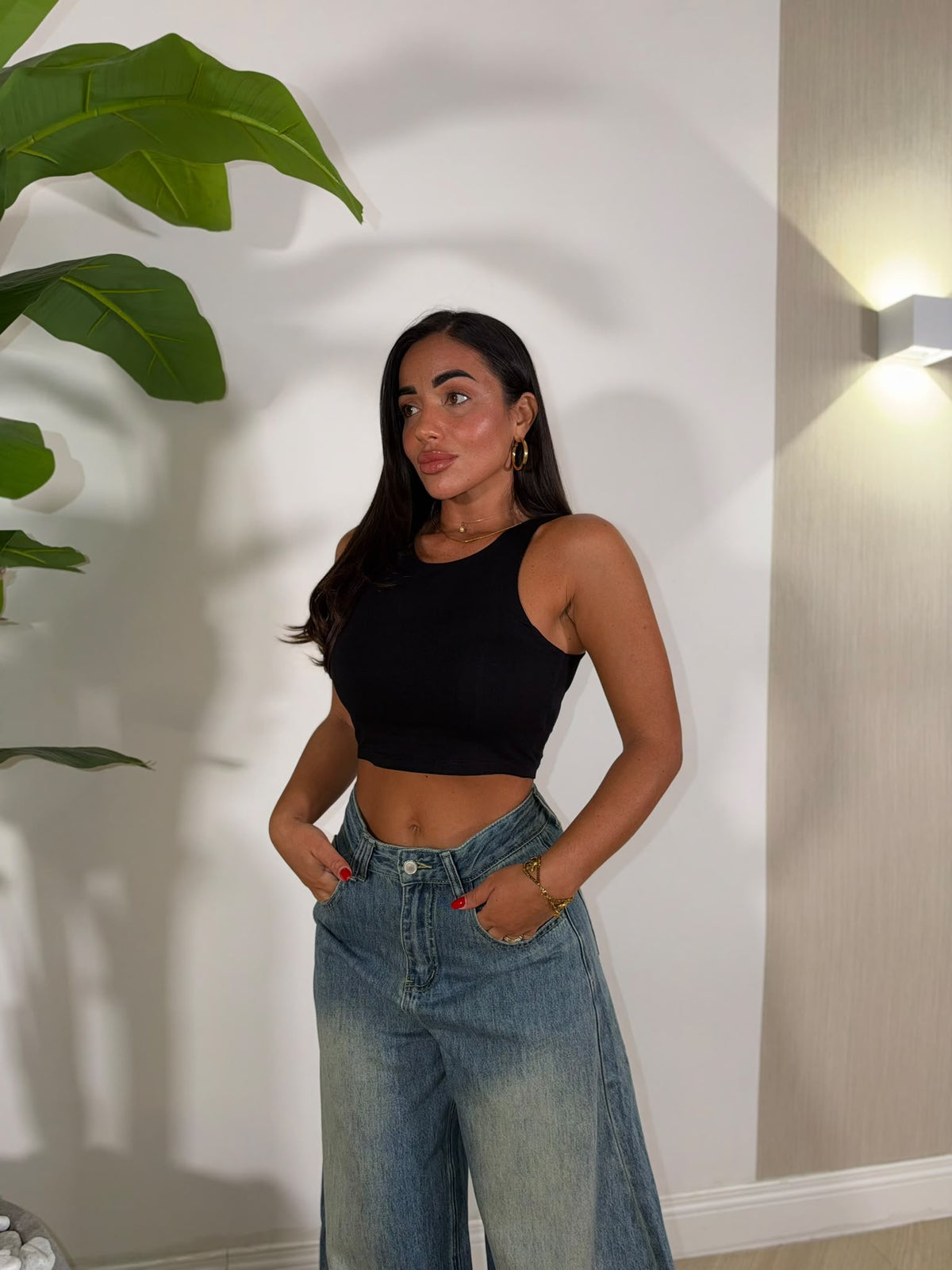 Canotta Crop