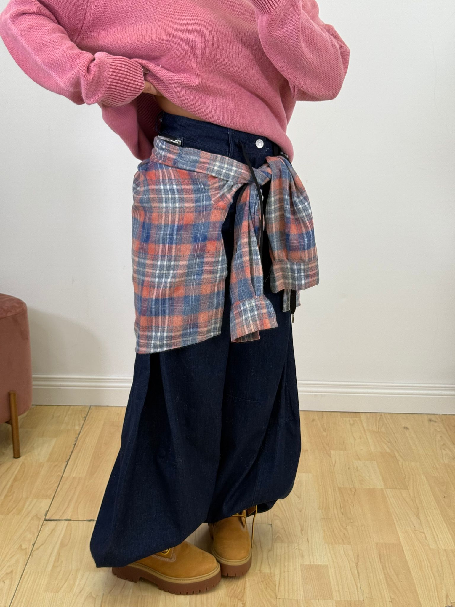 Jeans Con Camicia in vita