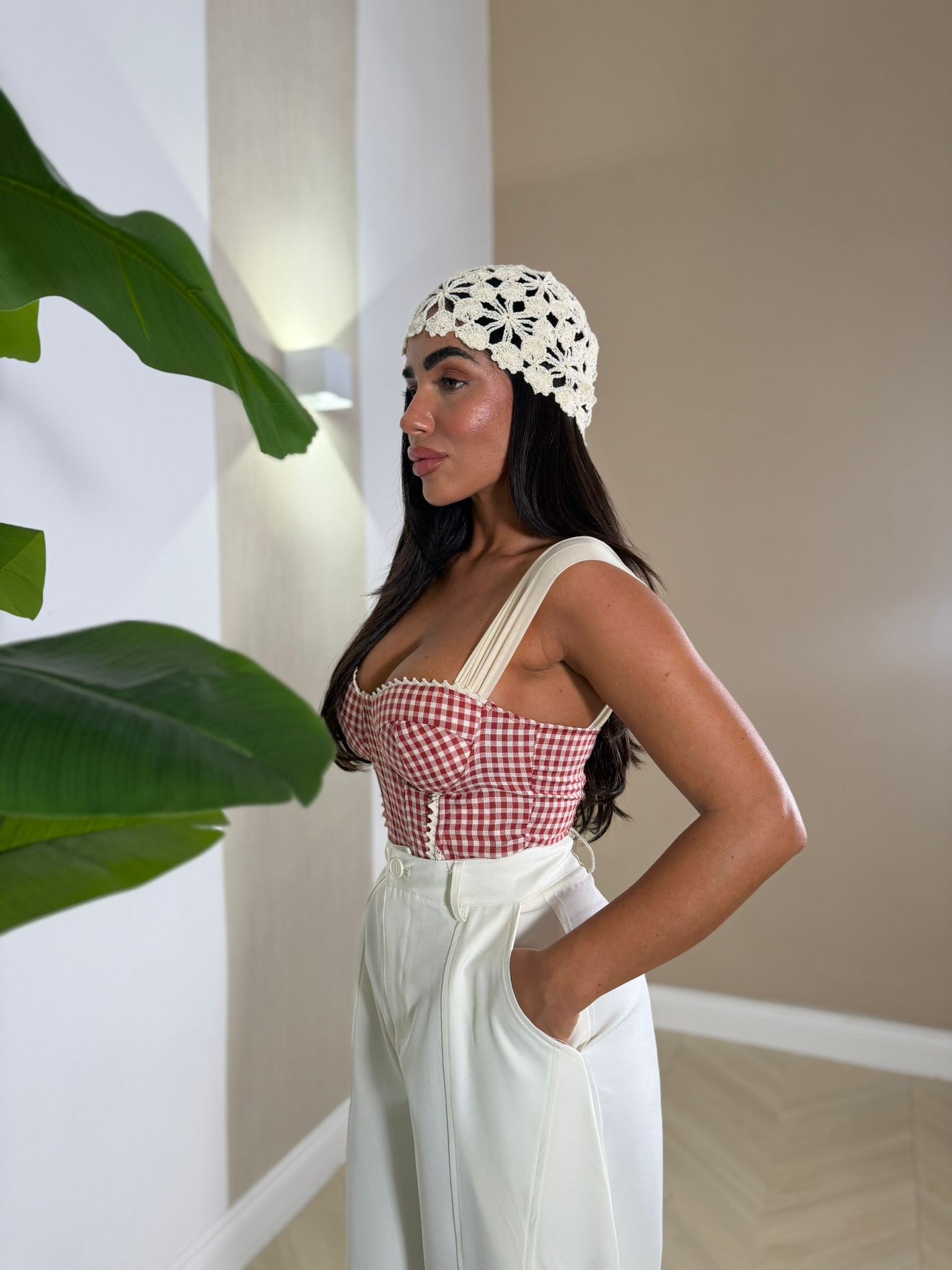Cappello filo ricamato