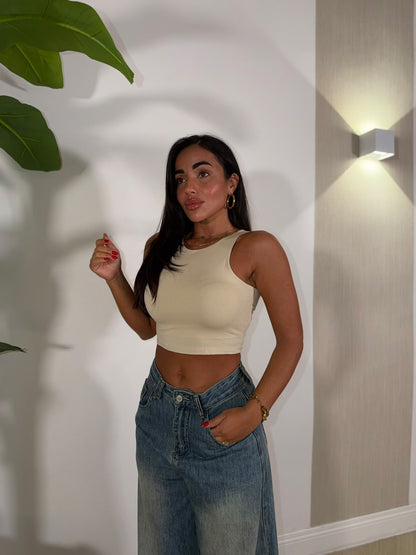 Canotta Crop