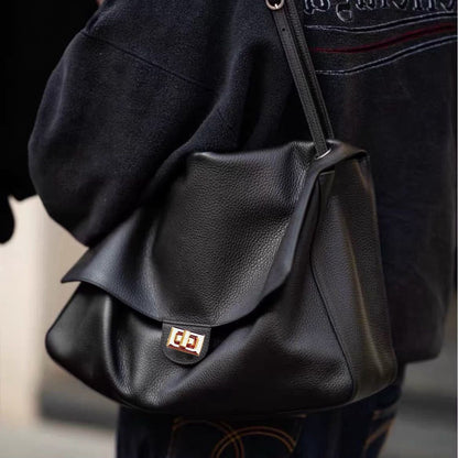 Borsa modello C.