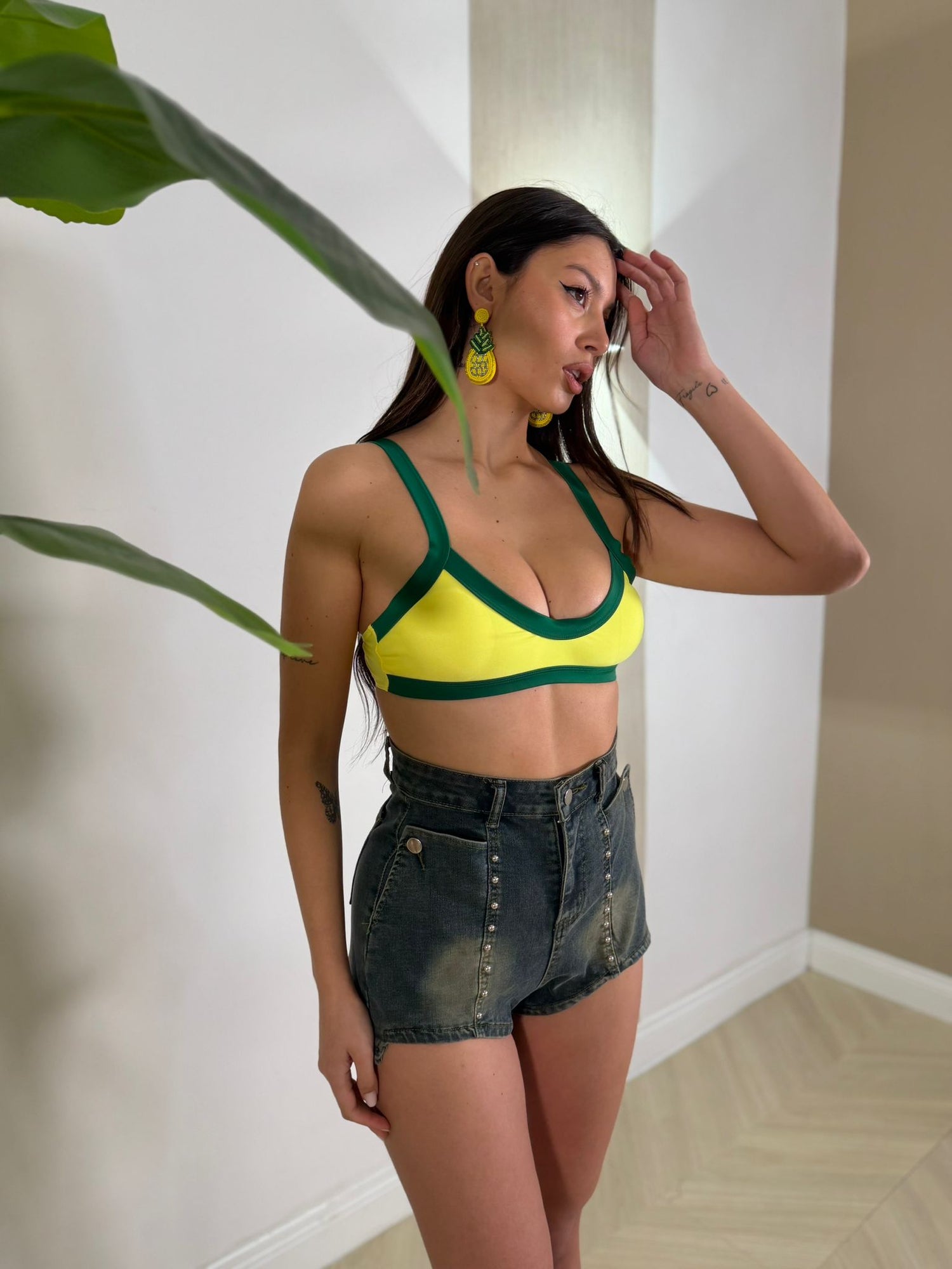 Shorts Strong