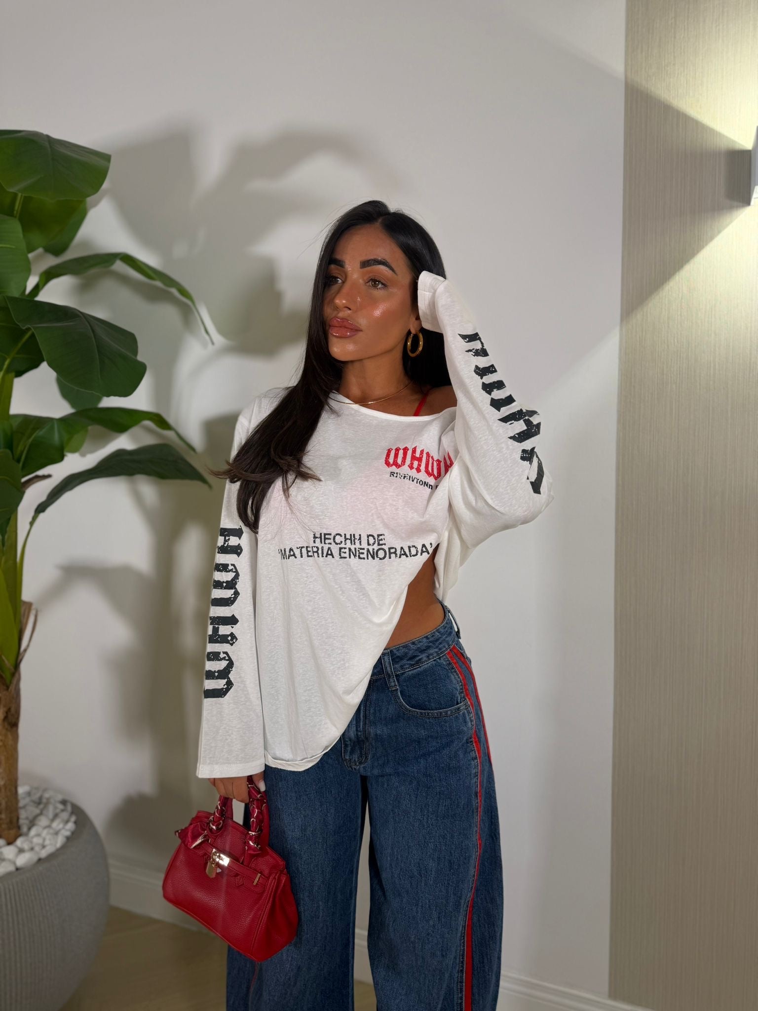 T-shirt hallow