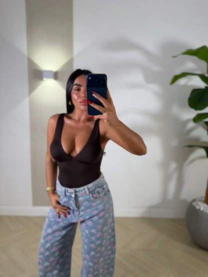 Body Ashlyn