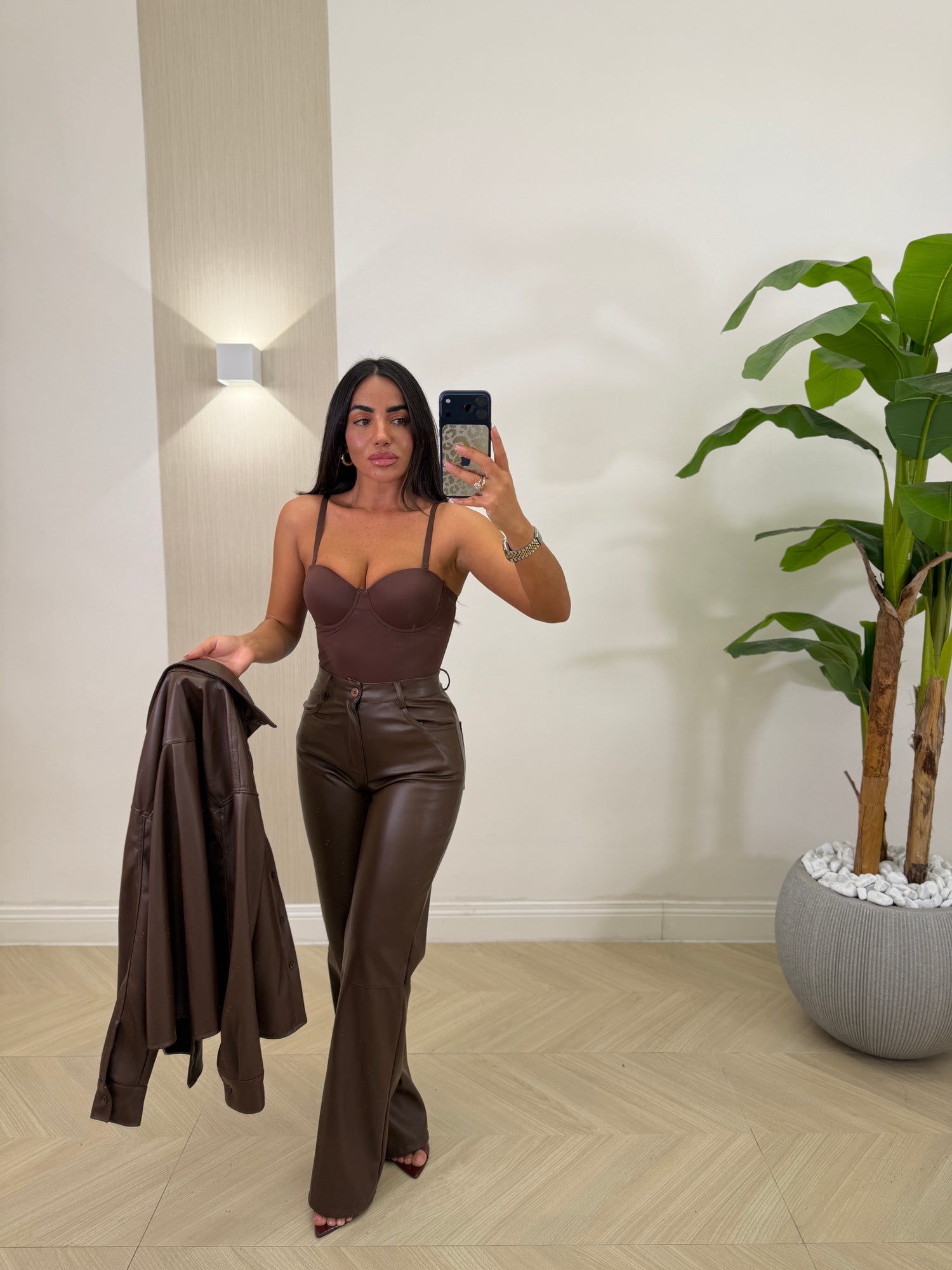 Body Contenitivo Marrone