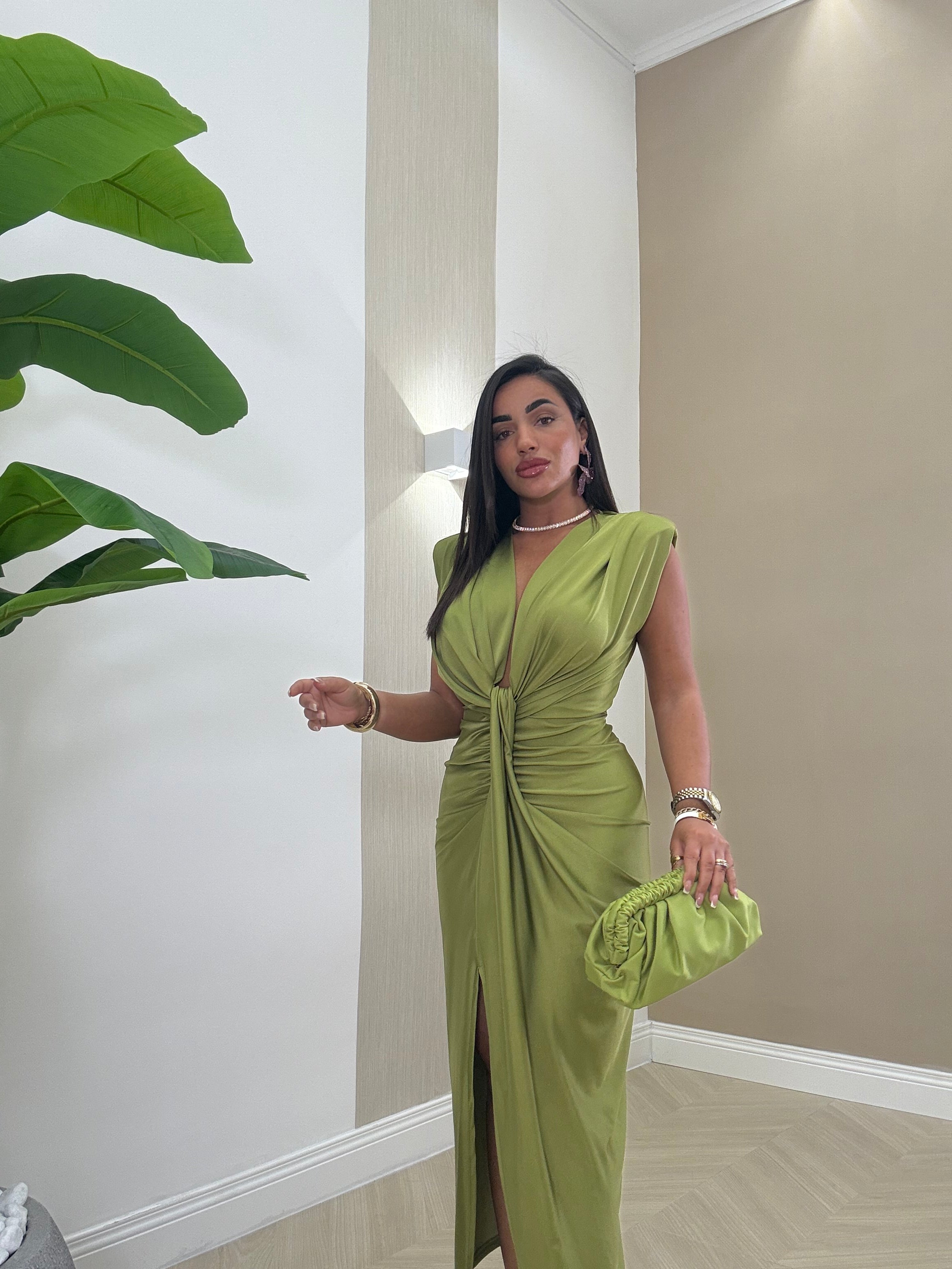 Dress Again