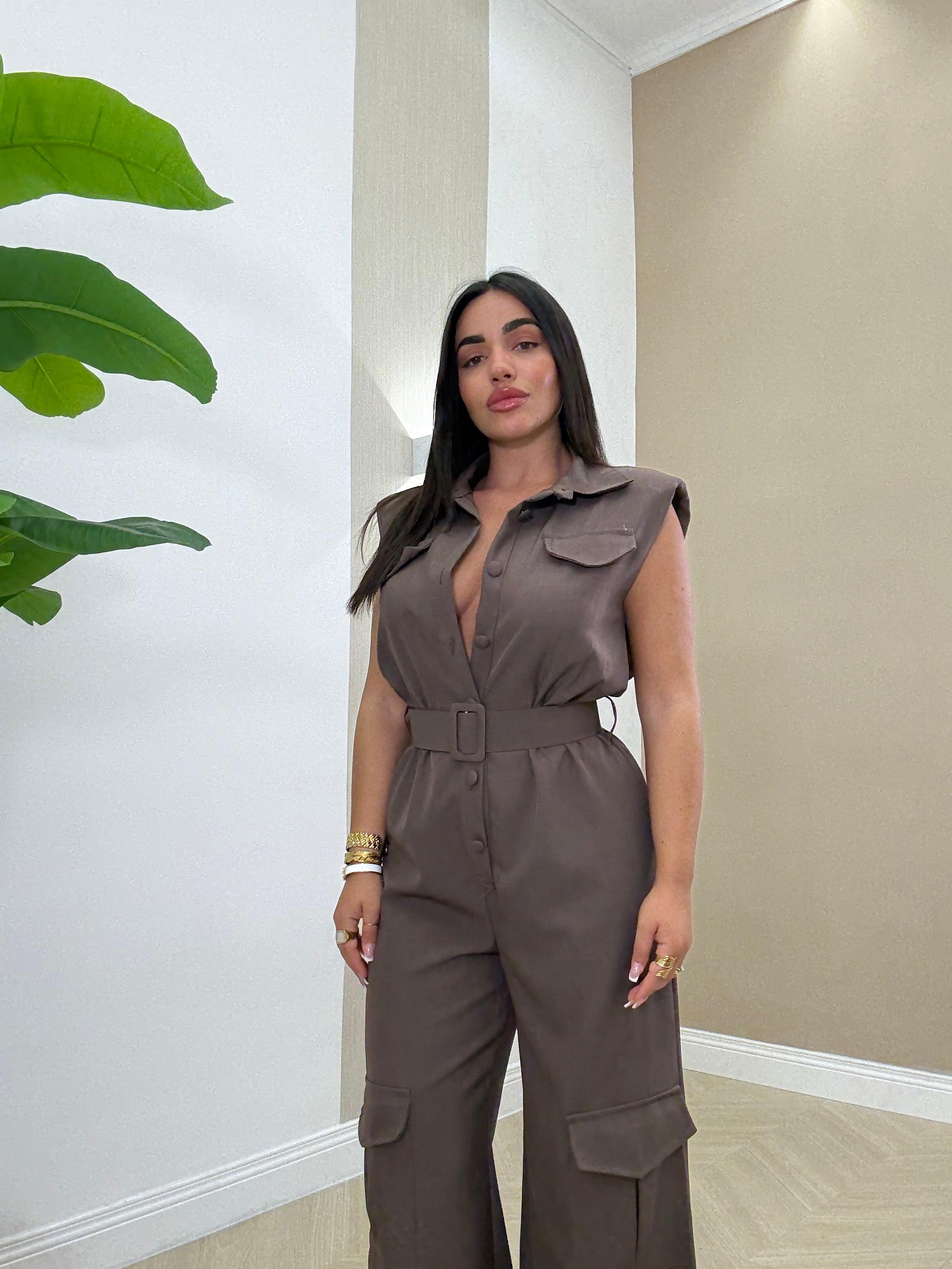 Tuta Naomi