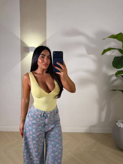 Body Ashlyn