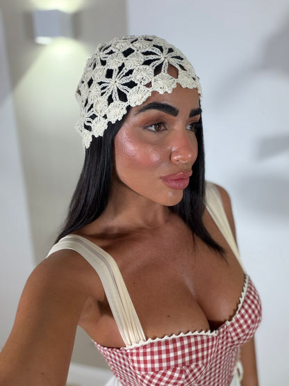 Cappello filo ricamato