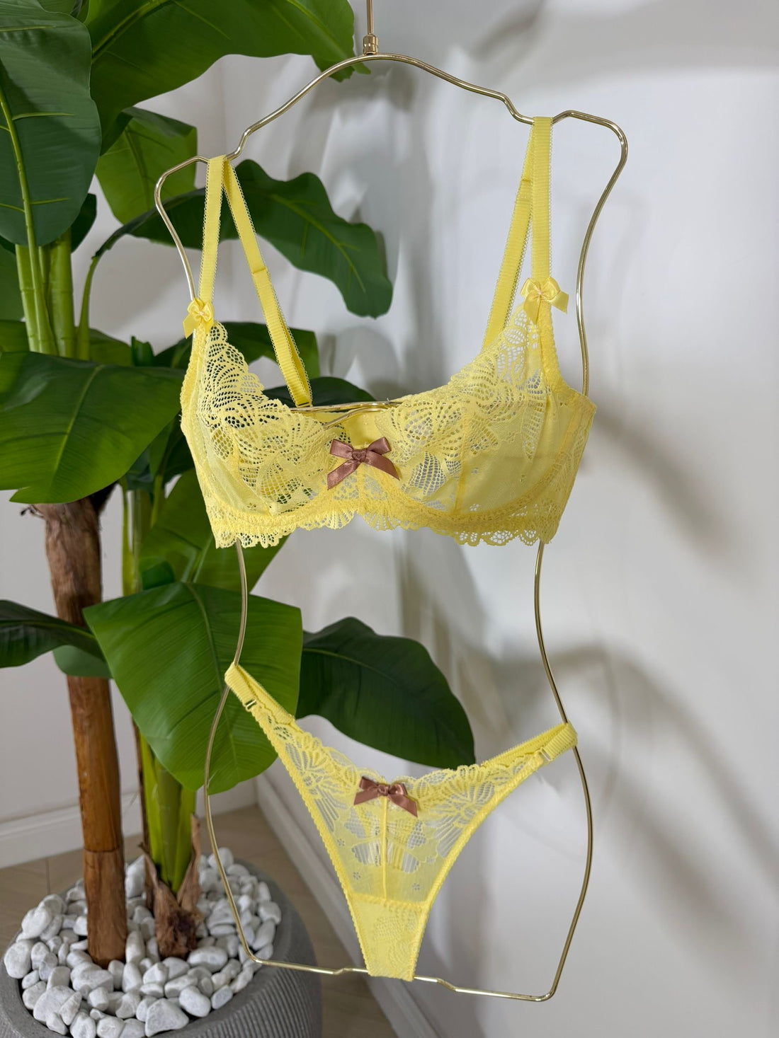 Set Yellow