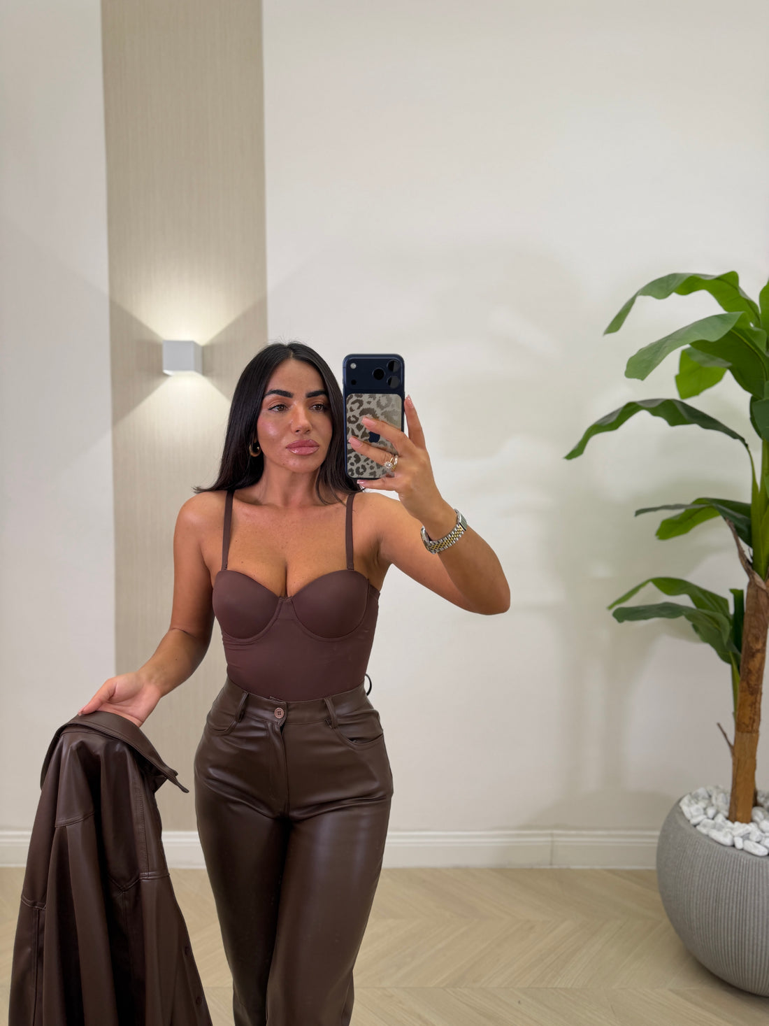 Body Contenitivo Marrone