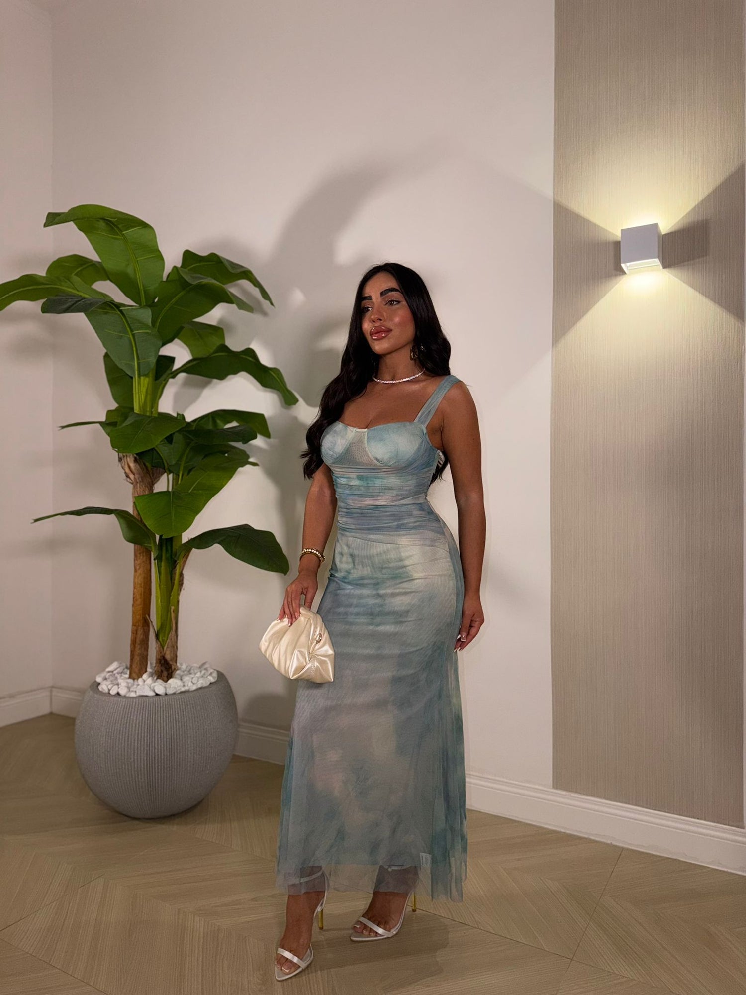 Dress Collision