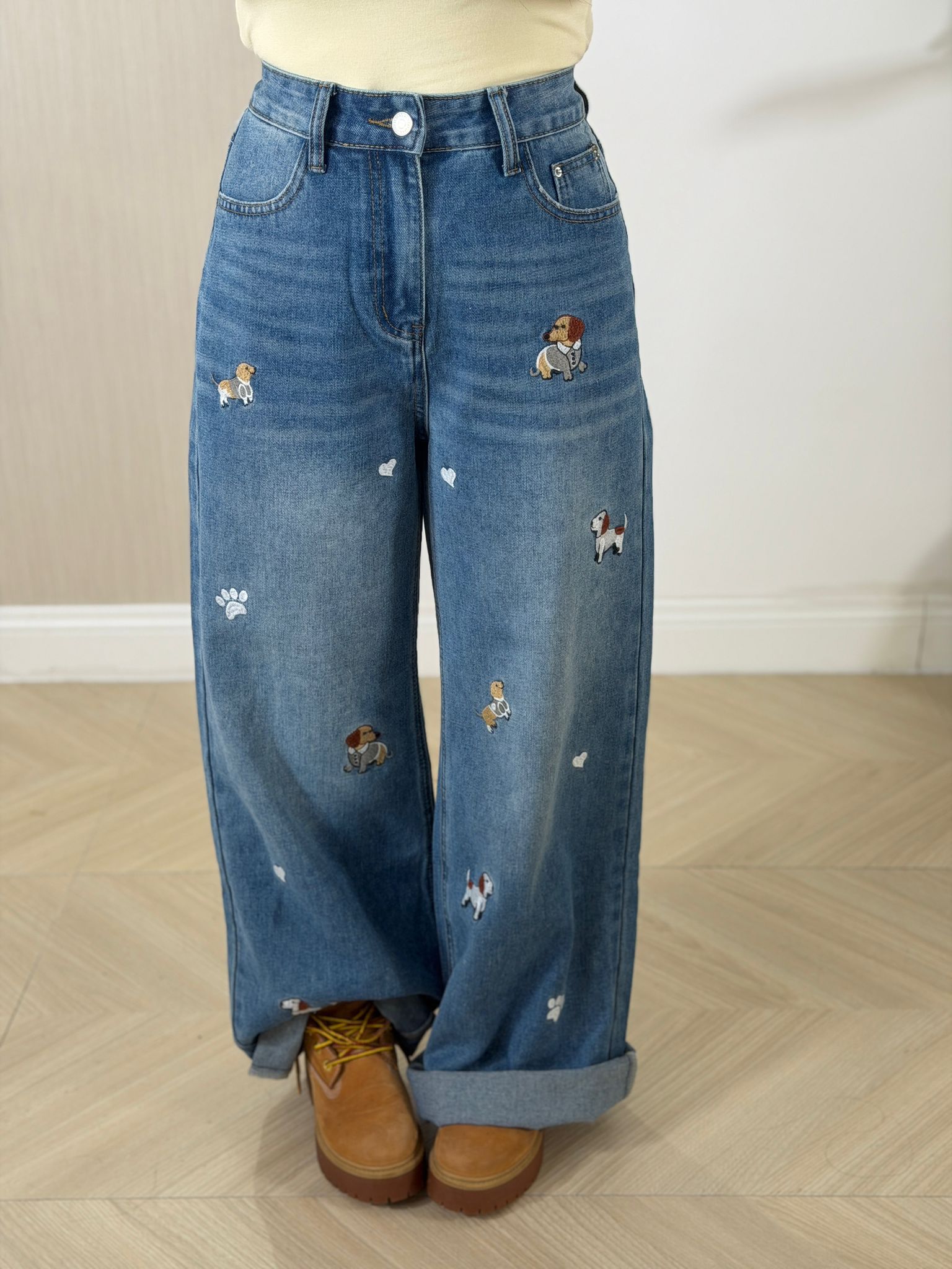 Jeans Dog