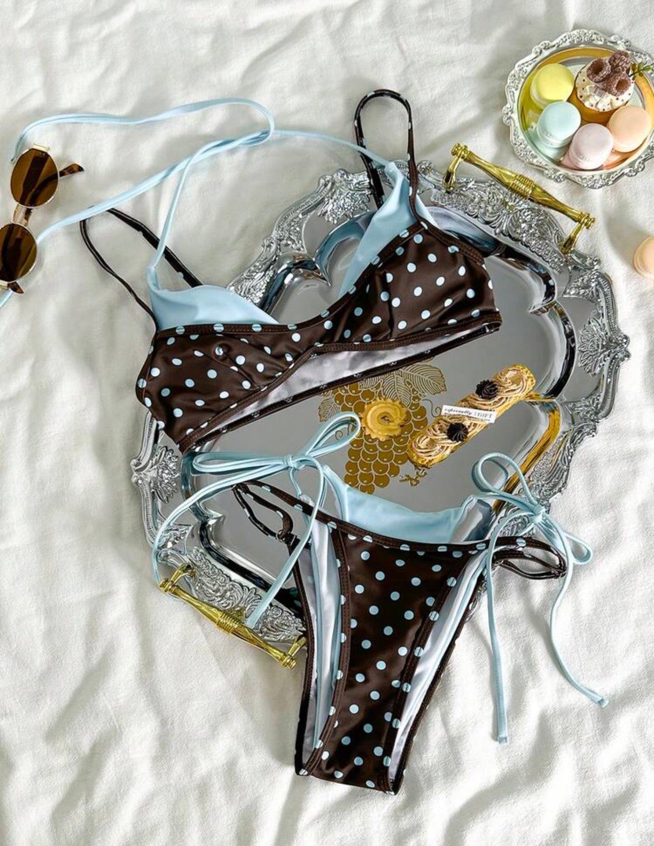 Costume pois double