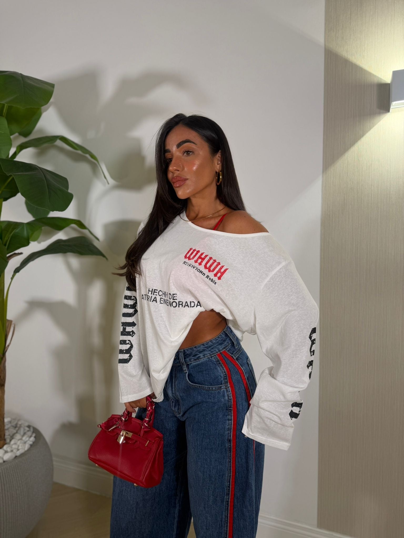 T-shirt hallow